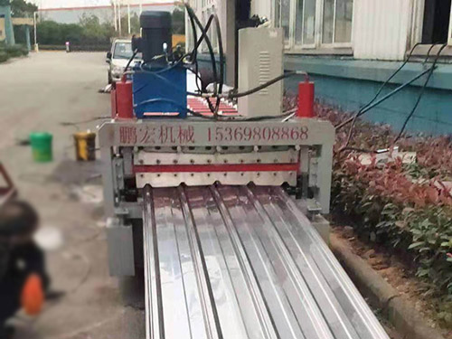 840-900不銹鋼壓瓦機